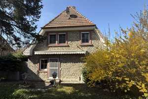 Erwecken Sie dieses Haus aus dem Dornröschenschlaf – Ihr neues Zuhause in Kleinrinderfeld – Würzburg (Kreis) – Vorschaubild 1