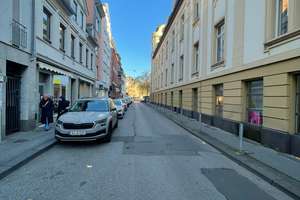 **Wunderschöne Maisonette im Herzen der Stadt**Balkon**Einbauküche** – Saalgasse 14, 65183 Mitte, Wiesbaden – Vorschaubild 10