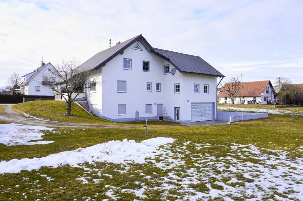 Immobilie in Burtenbach - Gepflegtes EFH mit Raum für Familie, Leben und Ideen! - Bild 1