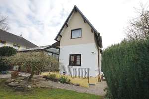 Stilvolle Villa in Leverkusen-Schlebusch mit grünem Grundstück und Wintergarten – Die vollständige Adresse der Immobilie erhältst du vom Anbieter., 51375 Schlebusch, Leverkusen – Vorschaubild 18