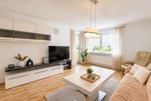 Charmante 4-Zimmer-Wohnung mit großem Ruhe-Balkon in Feldmoching-Hasenbergl – Die vollständige Adresse der Immobilie erhältst du vom Anbieter., 80933 Lerchenau-Ost, München – Vorschaubild 1