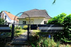 Gartenidylle mit modernem Komfort, Architektenhaus Bieterverfahren – Nürnberger Straße 11, 16547 Birkenwerder – Vorschaubild 4