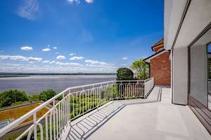 Leben mit Elbpanorama – Die vollständige Adresse der Immobilie erhältst du vom Anbieter., 22587 Blankenese, Hamburg – Vorschaubild 11