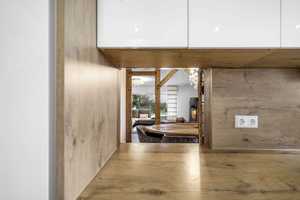 Exklusive Bungalow Villa mit WOW-EFFEKT! Pool, Sauna, Riesengarten, PV und viiiiiel Platz! – Reutlingen (Kreis) – Vorschaubild 12