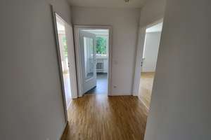 Modernisierte 2-Zimmerwohnung mit Loggia in der Hammerschmiede zu vermieten – Magdeburger Straße  9, 86169 Hammerschmiede, Augsburg – Vorschaubild 3