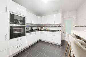 *** Helle 3-Zimmer-Wohnung ca. 75 m² mit Balkon & Garage inklusive Kaufpreis – Top-Preis! *** – Die vollständige Adresse der Immobilie erhältst du vom Anbieter., 65205 Erbenheim, Wiesbaden – Vorschaubild 4