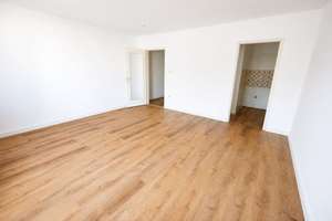 Gemütliches Apartment mit Balkon - Mü.-Moosach – Die vollständige Adresse der Immobilie erhältst du vom Anbieter., 80992 Alt-Moosach, München – Vorschaubild 3