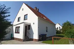 Untermeitingen: Einfamilienhaus m. großem Grundstück/Möglichkeit z. Neubebauung ohne Bebauungsplan – Augsburg (Kreis) – Vorschaubild 1