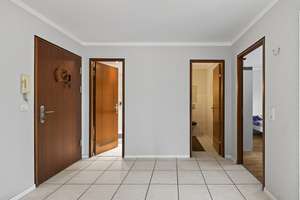 Perfekter Mix aus Ruhe und Stadtnähe - Ideale 2,5-Zimmer-Wohnung mit Balkon und Tiefgarage – Die vollständige Adresse der Immobilie erhältst du vom Anbieter., 70376 Neckarvorstadt, Stuttgart – Vorschaubild 6