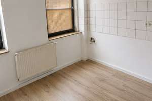 Helle zentrumsnahe 2-Zimmerwohnung im 1.OG – Nordwall 94, 47798 Stadtmitte, Krefeld – Vorschaubild 3