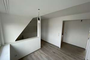 2.5 Zimmer "Himmelreich" –lichtdurchflutete DG-Wohnung | Erstbezug nach Sanierung | zentral & ruhig – Die vollständige Adresse der Immobilie erhältst du vom Anbieter., 44263 Hörde (Ortsteil), Dortmund – Vorschaubild 6