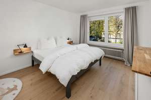 Lichtdurchflutete 3-Zimmer-Wohnung mit Westbalkon in begehrter Adresslage – Die vollständige Adresse der Immobilie erhältst du vom Anbieter., 22085 Uhlenhorst, Hamburg – Vorschaubild 2