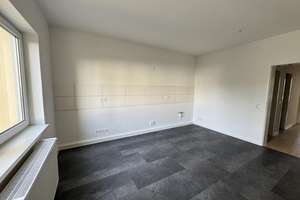 Großzügige 4-Raum-Wohnung mit ca. 115 m², Gäste-WC und Stellplatzoption – 39112 Sudenburg, Magdeburg – Vorschaubild 13