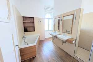 Property thumbnail 10