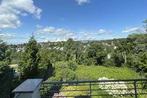 TOP-Wohnlage ...Elegante  Einfamilienhaus-Villa mit einem traumhaften Ausblick – Die vollständige Adresse der Immobilie erhältst du vom Anbieter., 65191 Sonnenberg, Wiesbaden – Vorschaubild 2