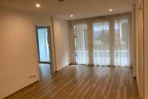 Schicke 4-Zimmer-Wohnung im EG mit großer Terrasse zum ruhigen Innenhof – Tunzhofer Str. 13, 70191 Heilbronner Straße, Stuttgart – Vorschaubild 5