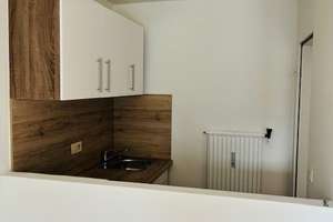 Design 1-Zimmer Wohnung mit Balkon in München-Solln – Muttenthalerstraße 12, 81479 Solln, München – Vorschaubild 4