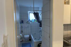 Großzügige 1-Zimmer Wohnung in bester Lage – Waitzstraße  13, 24105 Blücherplatz, Kiel – Vorschaubild 12
