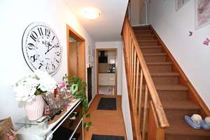 *Zum Einzug bereit*  Reihenendhaus mit Garten, großer Terrasse und Doppelgarage in der Südstadt – Die vollständige Adresse der Immobilie erhältst du vom Anbieter., 88214 Ravensburg – Vorschaubild 3