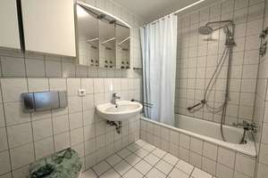 Lichtdurchflutete 2-Zimmer-Wohnung mit zwei Balkonen in ruhiger Wohnlage – Die vollständige Adresse der Immobilie erhältst du vom Anbieter., 75180 Innenstadt, Pforzheim – Vorschaubild 7