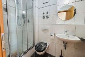 Freie 3/4-Zi-Penthouse-Wohnung in zentraler Lage von Bad Cannstatt – Die vollständige Adresse der Immobilie erhältst du vom Anbieter., 70372 Kurpark, Stuttgart – Vorschaubild 12