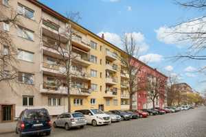 Property thumbnail 1