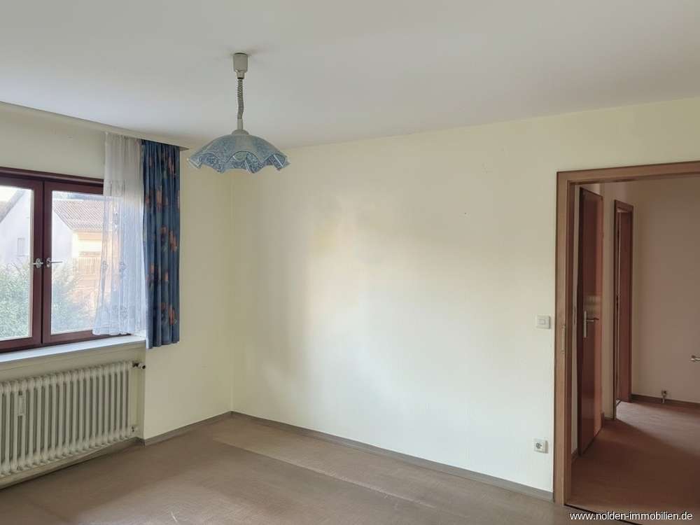 Immobilie in Plankstadt - ***PLATZ FÜR GENERATIONEN - FREISTEHEND IN RUHIGER LAGE*** - Bild 3