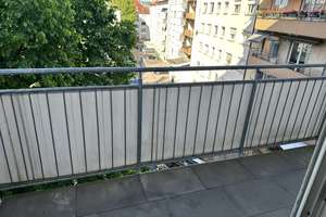 Helle 3-Zimmer-Wohnung mit Balkon in Stuttgart-Bad Cannstatt – Die vollständige Adresse der Immobilie erhältst du vom Anbieter., 70372 Seelberg, Stuttgart – Vorschaubild 3