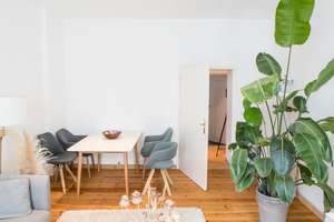 HOMESK - Sofort bezugsfreie 3-Zimmer-Altbauwohnung im Hochparterre im Prenzlauer Berg – Zehdenicker Straße 7, 10119 Prenzlauer Berg, Berlin – Vorschaubild 5