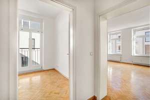 München vor der Tür. Ruhe im Inneren. – Die vollständige Adresse der Immobilie erhältst du vom Anbieter., 80538 Lehel, München – Vorschaubild 4