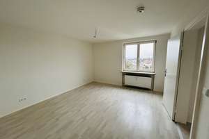 Schöne 3 Zimmerwohnung mit Balkon – Pfitznerstr. 15, 85057 Nordwest, Ingolstadt – Vorschaubild 5