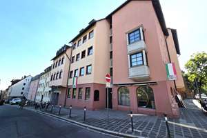 **ZENTRAL Wohnen, direkt in der Altstadt * kleine, gepflegte 2 Zi.-Whg. mit EINBAUKÜCHE nahe der FAU – Lange Gasse 12, 90408 Altstadt, Sankt Sebald, Nürnberg – Vorschaubild 3