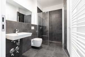 Feines 1-Zimmer-Appartement mit Balkon. – Dovestr.  5, 10587 Berlin – Vorschaubild 4