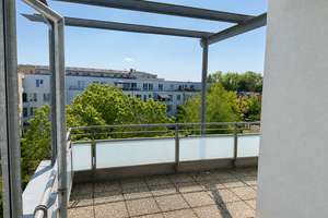 Großzügige Dachterrassenwohnung mit zwei Terrassen in München-Feldmoching – 80995 Feldmoching, München – Vorschaubild 8