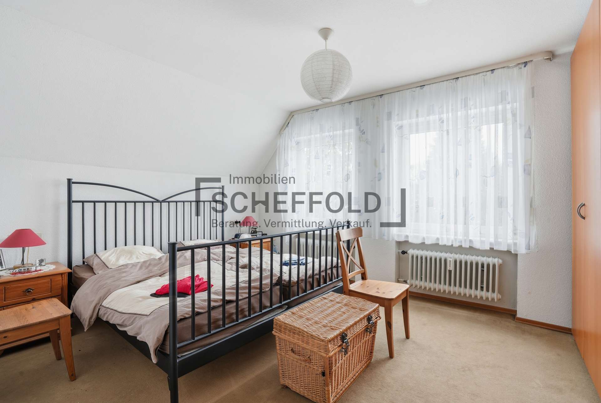 Immobilie in Laupheim - Familienglück! Gut gelegenes Zweifamilienhaus mit viel Potenzial - Bild 3