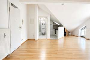 Clever geschnitten mit großem Balkon! – Die vollständige Adresse der Immobilie erhältst du vom Anbieter., 82256 Fürstenfeldbruck – Vorschaubild 5