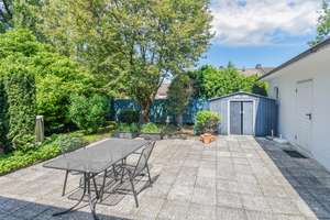 Familienfreundliches EFH mit Kamin, großer Terrasse und idyllischem Garten in ruhiger Lage – Die vollständige Adresse der Immobilie erhältst du vom Anbieter., 42651 Solingen-Mitte, Solingen – Vorschaubild 6