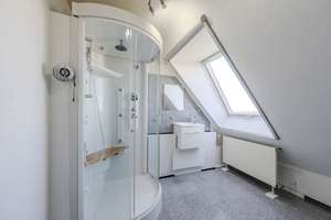 Property thumbnail 16