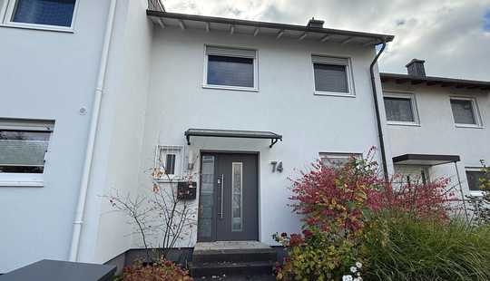 Bild von Charmantes Reihenhaus mit 4 Zimmern in Kriftel