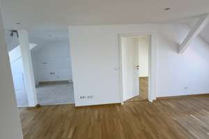 Helle 3-Zimmer Dachgeschosswohnung mit Balkon in Hannover-Döhren – Die vollständige Adresse der Immobilie erhältst du vom Anbieter., 30519 Döhren, Hannover – Vorschaubild 5
