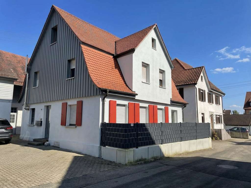 Immobilie in Schelklingen - Ein Haus mit vielen Möglichkeiten - Vermietete Immobilie in Schelklingen - Bild 1