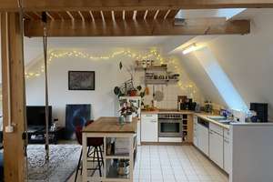 Möblierte 1-Zimmer-Dachgeschosswohnung in Hamburg Rotherbaum – Die vollständige Adresse der Immobilie erhältst du vom Anbieter., 20146 Rotherbaum, Hamburg – Vorschaubild 2