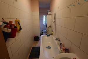 Renovieren & Einziehen! 4-Zimmer Wohnung in Essen Kray – Die vollständige Adresse der Immobilie erhältst du vom Anbieter., 45276 Steele, Essen – Vorschaubild 7