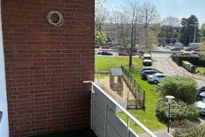 Schöne 2-Zimmer Wohnung mit Balkon in St. Tönis / Ruhig & zentral / bezugsfrei ab sofort! – Krefeld – Vorschaubild 3