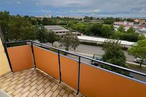 Bezugsfreie 3-Zimmer-Wohnung in Erfurt: Wohntraum und Kapitalanlage mit 5 % Rendite – Die vollständige Adresse der Immobilie erhältst du vom Anbieter., 99087 Roter Berg, Erfurt – Vorschaubild 3