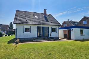 Sonnenzeit auf dem Land, Ihr neues Zuhause mit Ausbaureserve wartet – Die vollständige Adresse der Immobilie erhältst du vom Anbieter., 24635 Rickling – Vorschaubild 1