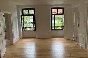** Wenn Wohnträume wahr werden! Umfassend sanierte 4-Zimmer Altbauwohnung im Herzen der City! ** – Stephanienstr. 71, 76133 Innenstadt-West, Karlsruhe – Vorschaubild 5