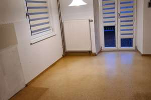 Wohnhaus und Garage im Stadtzentrum, mit großer Sonnenterrasse in ruhiger Lage! – Die vollständige Adresse der Immobilie erhältst du vom Anbieter., 93449 Waldmünchen – Vorschaubild 7