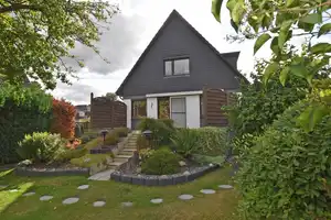 DIREKT VOM EIGENTÜMER / OHNE PROVISION: Einfamilienhaus mit Potential auf tollem Grundstück! – Bublitzer Straße 14, 22147 Hamburg – Vorschaubild 4