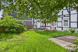 Charmantes Zweifamilienhaus mit einer Gesamtfläche von 170 m² mit Garten in der Lenneper Altstadt! – Remscheid – Vorschaubild 2
